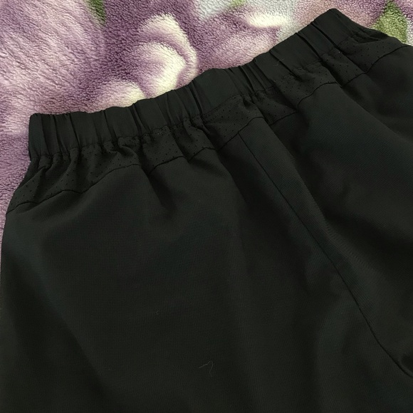 Mizuno Men’s Core Flex 7” Short - Picture 9 of 11